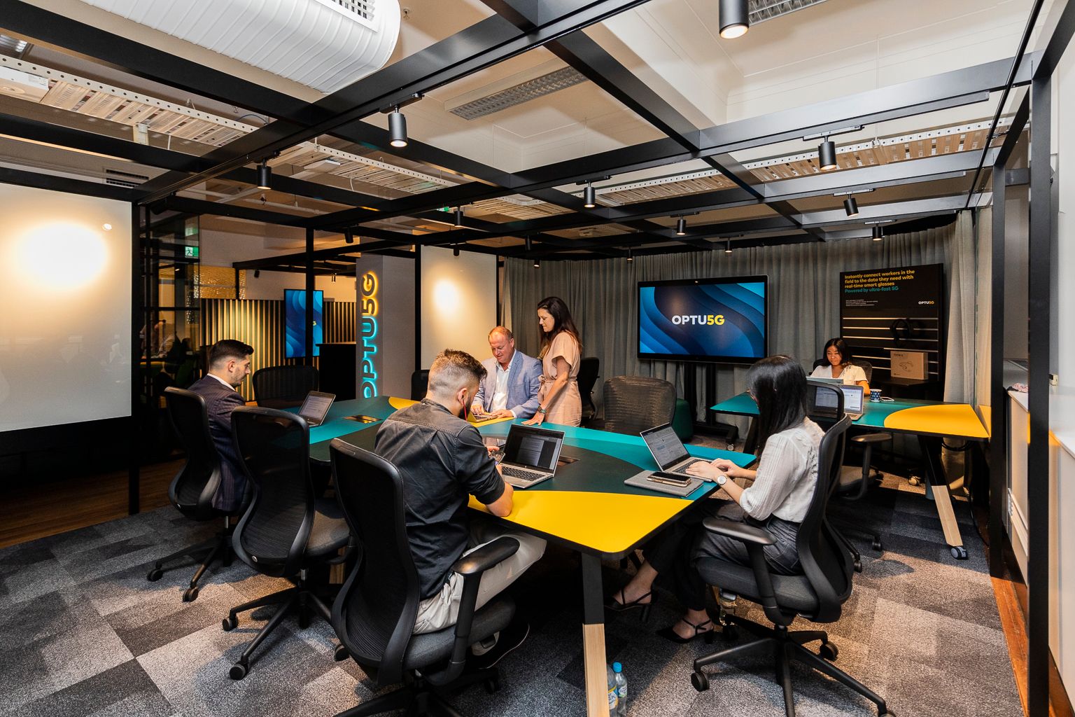 Optus 5G Innovation Hub_Optus Copyright 2022 (6).jpg